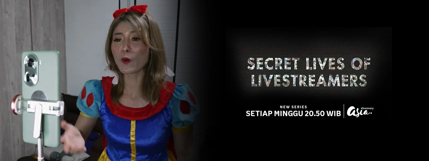SECRET LIFE OF STREAMERS